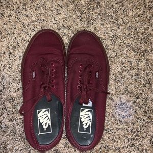 Vans classic burgundy size 8.0 women’s